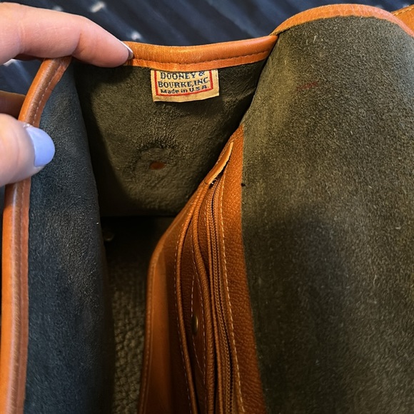 VINTAGE 80s Dooney and Bourke - Picture 6 of 8